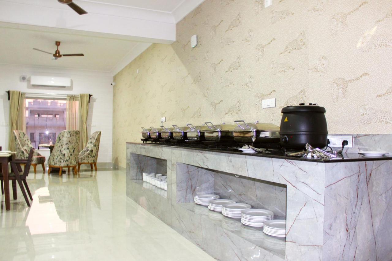 Revaas Lake View Boutique Stay Удайпур Екстериор снимка