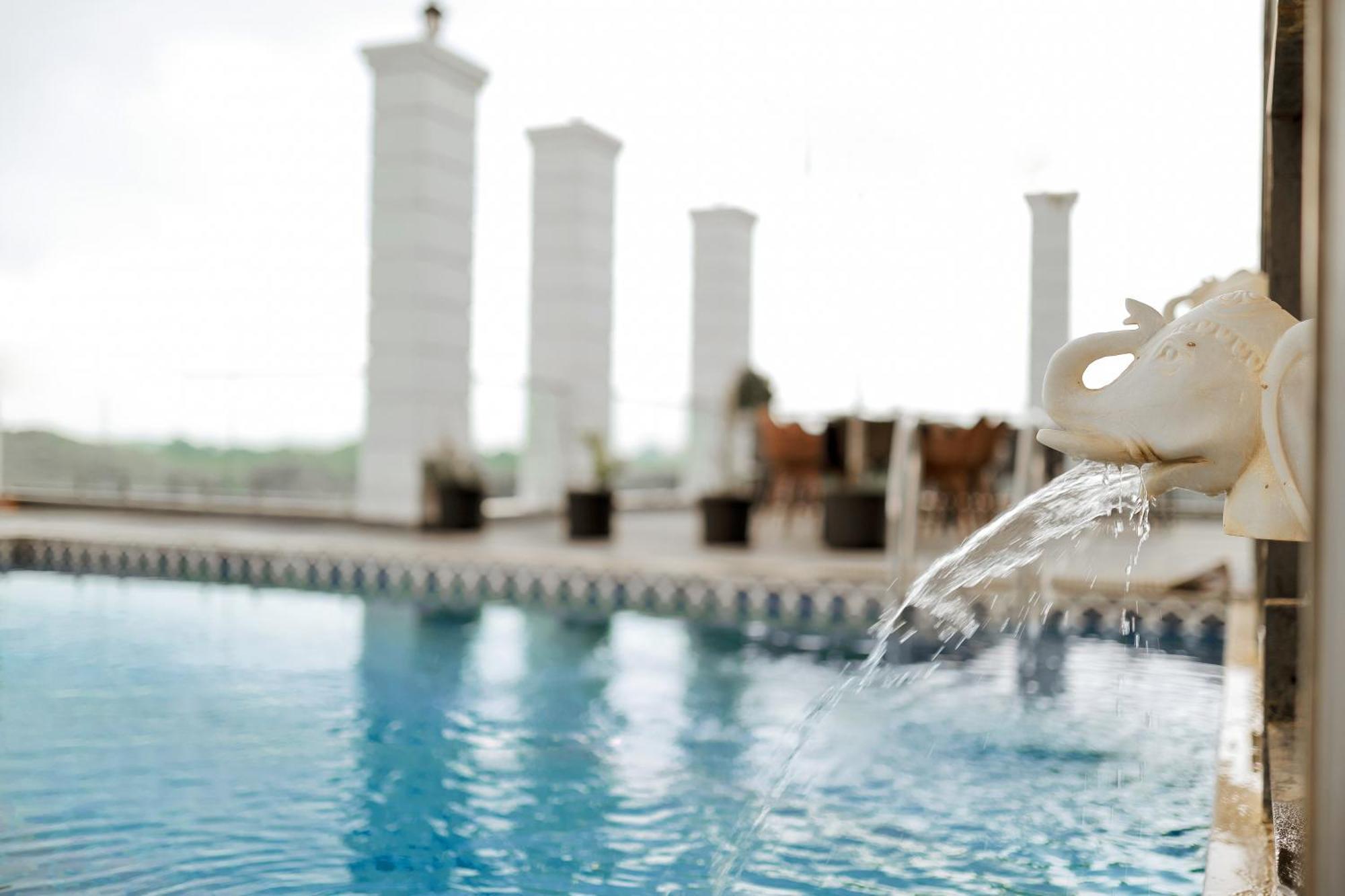 Revaas Lake View Boutique Stay Удайпур Екстериор снимка