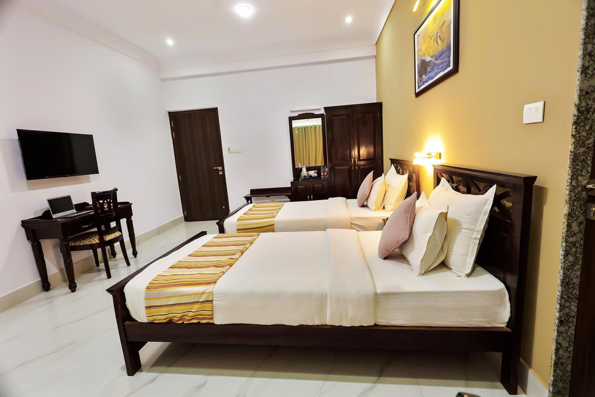 Revaas Lake View Boutique Stay Удайпур Екстериор снимка