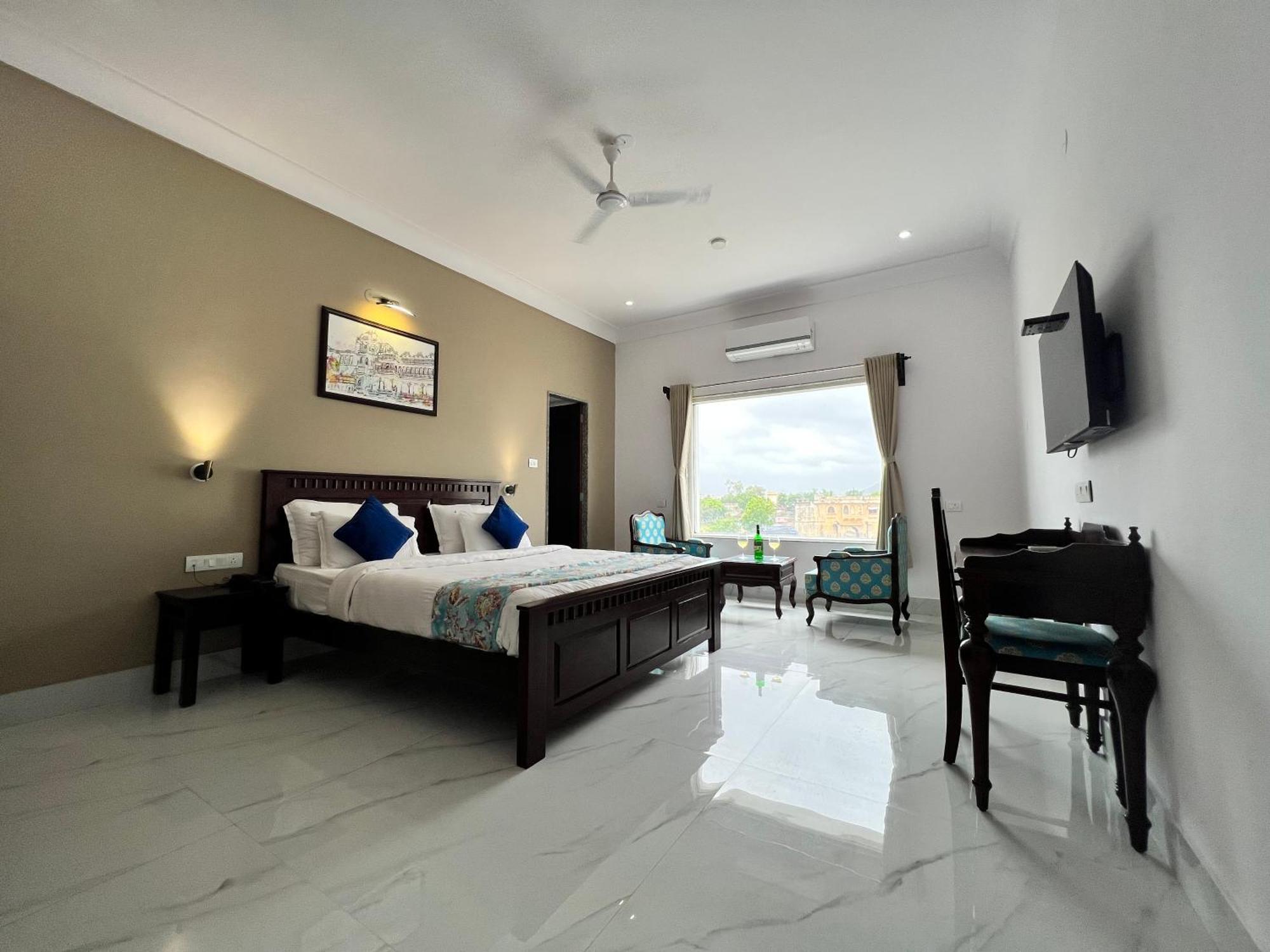 Revaas Lake View Boutique Stay Удайпур Екстериор снимка